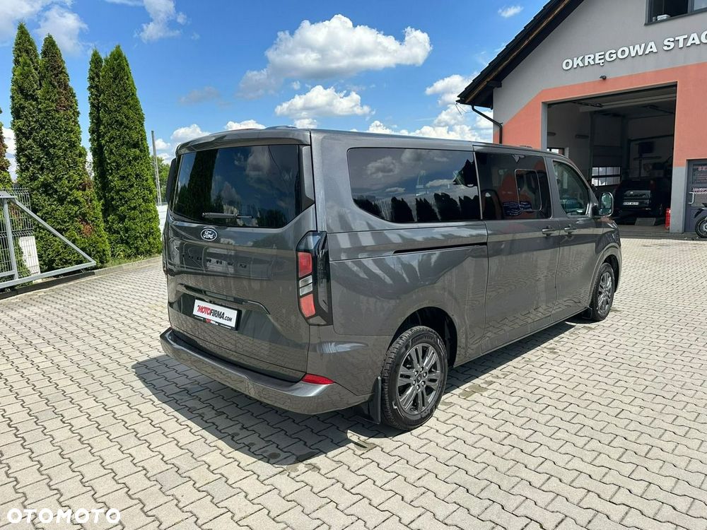 Ford Tourneo Custom - 6