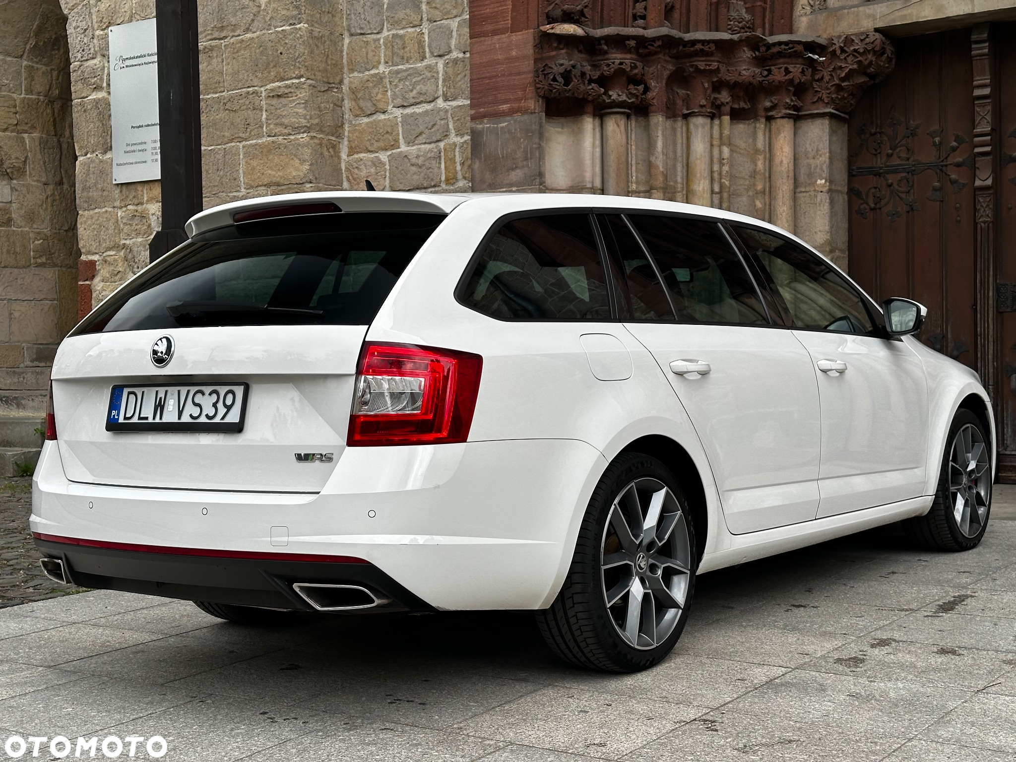 Skoda Octavia 2.0 TDI RS DSG - 7
