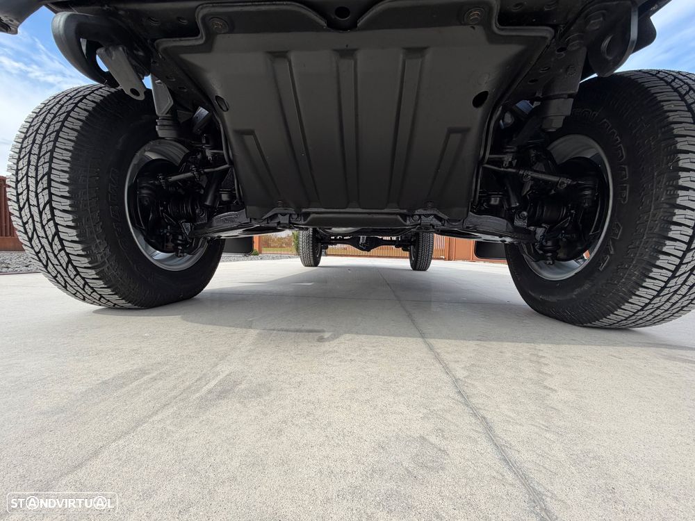 Toyota Hilux 2.4 D LN145LPT Cab Dupla - 33