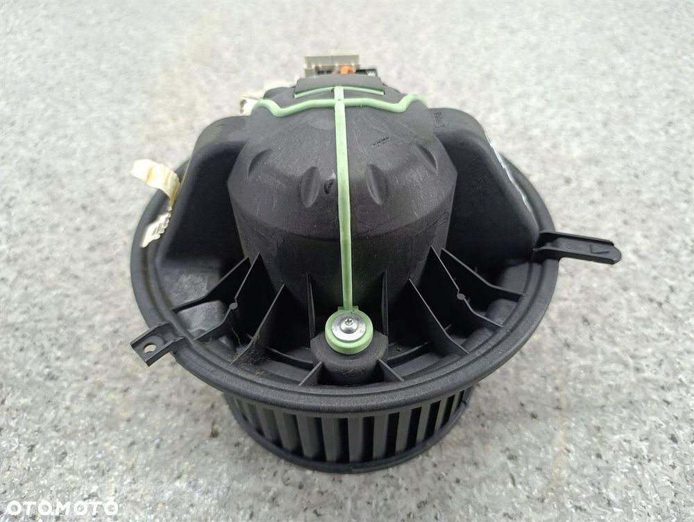WENTYLATOR NAWIEWU, DMUCHAWA BMW 3 E90 6933663  2.0 16V - 1