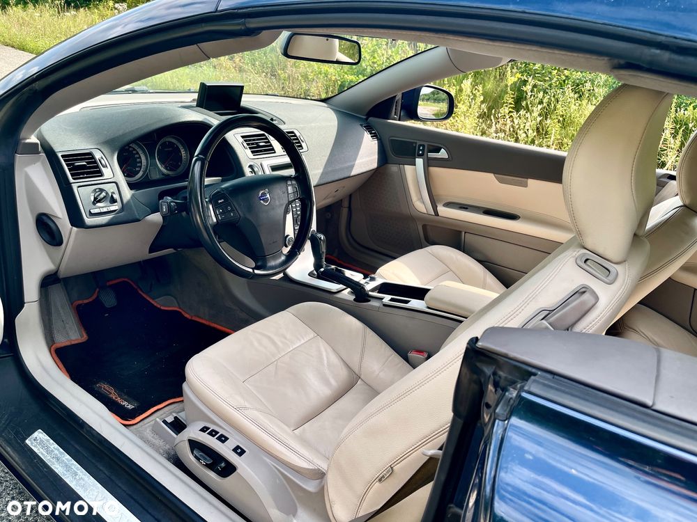 Volvo C70 - 9