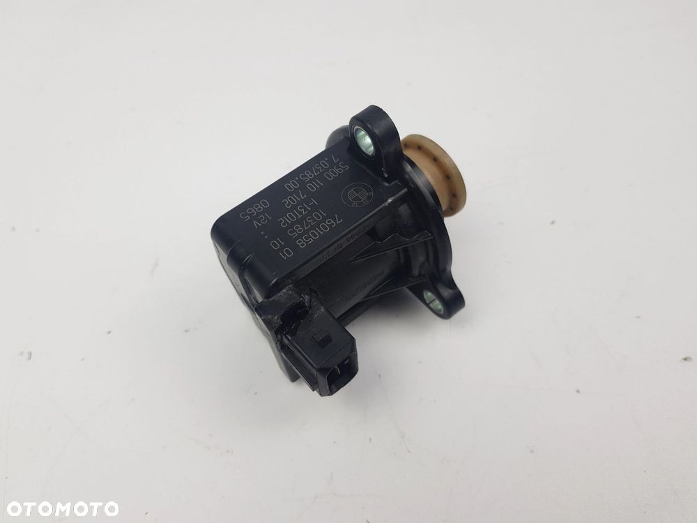Zawór turbosprężarki BMW F20 F30 X3 F25 7601058 - 4