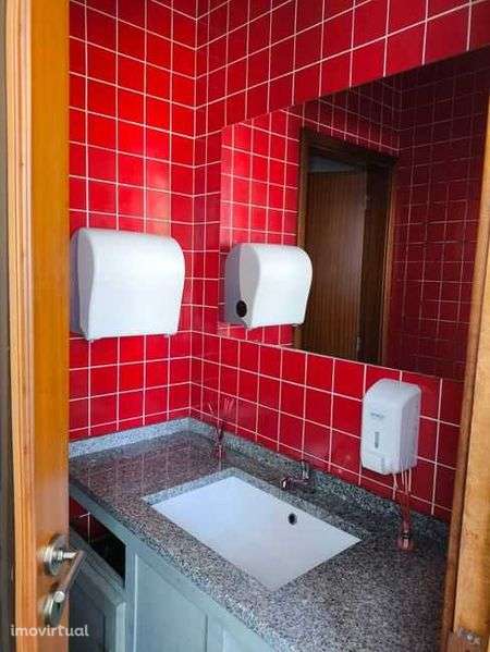 Trespasse de pão quente em pleno funcionamento. - Grande imagem: 3/4