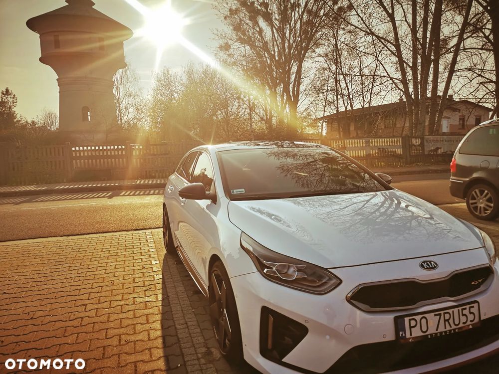 Kia ProCeed - 4