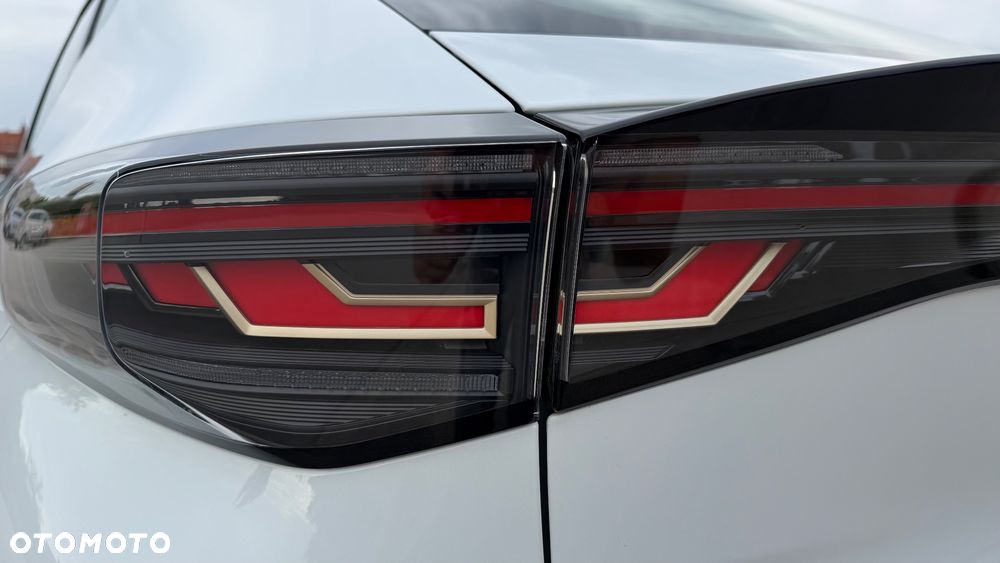 Volkswagen ID. Unyx 06 - 17
