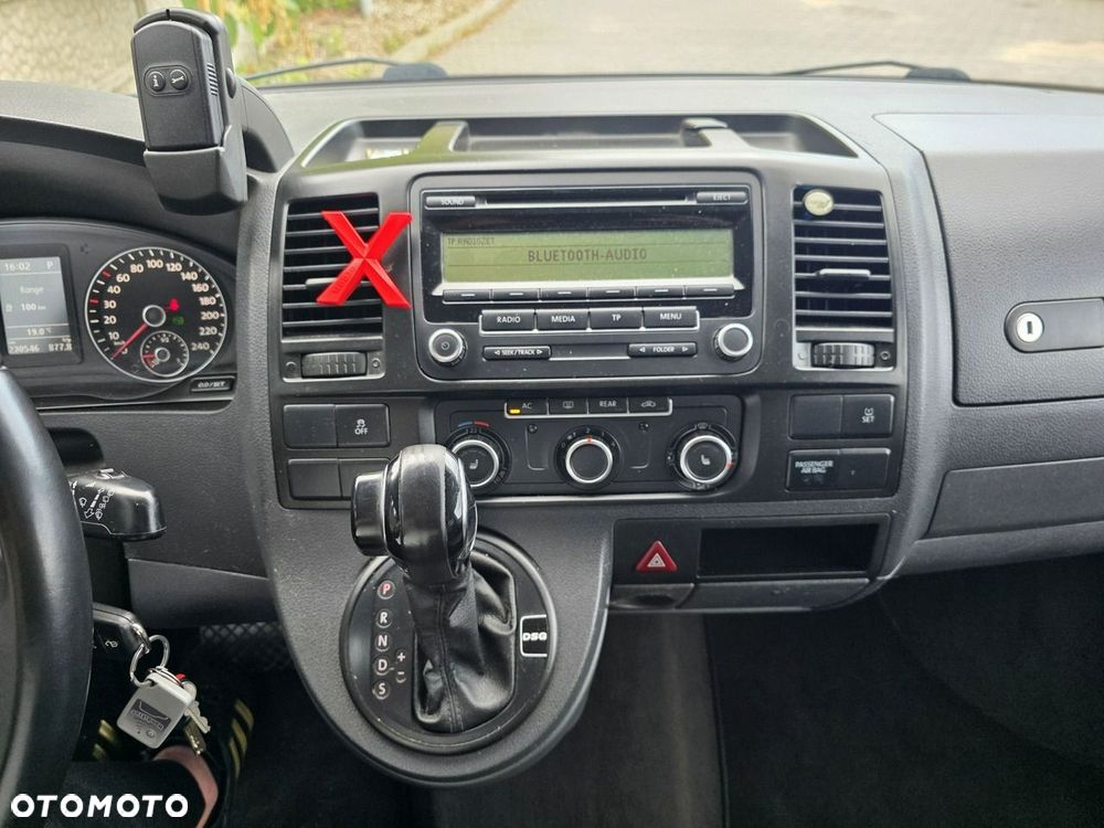 Volkswagen Multivan - 18