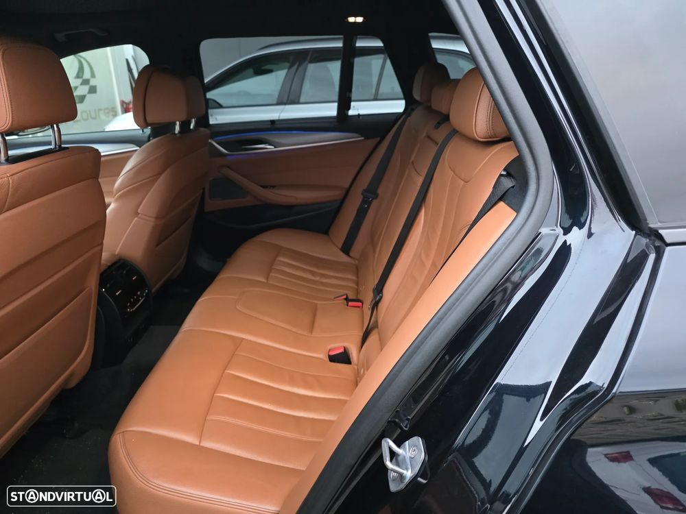 BMW M550d xDrive Auto - 18