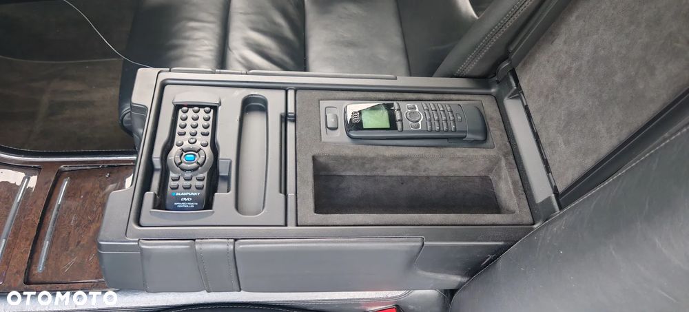 Audi A8 4.2 FSI L Quattro - 15