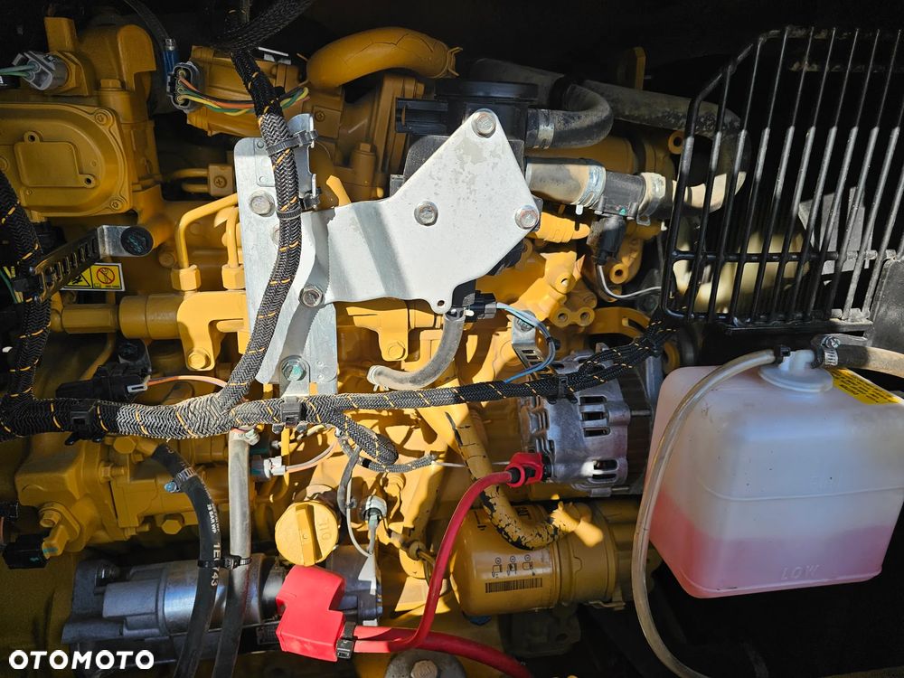 Caterpillar 308 - 16