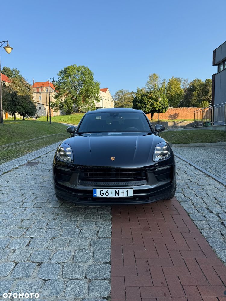 Porsche Macan T - 12