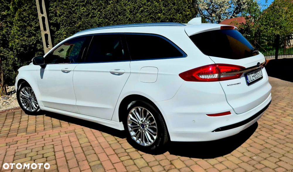 Ford Mondeo 2.0 EcoBlue Titanium - 13