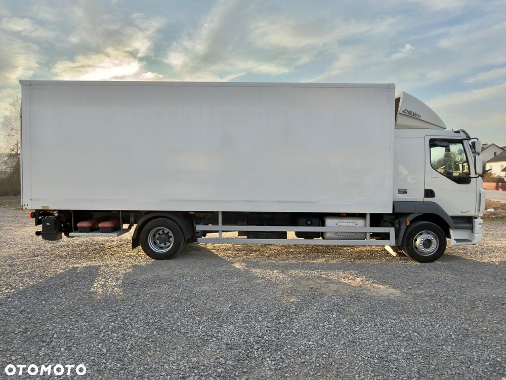 DAF LF 290 / IZOTERMA / WINDA / WINDA / NOWE OPONY  / 2020 / EURO 6 / 18 PALET / SPROWADZONY / AUTOMAT / SYPIALKA - 11