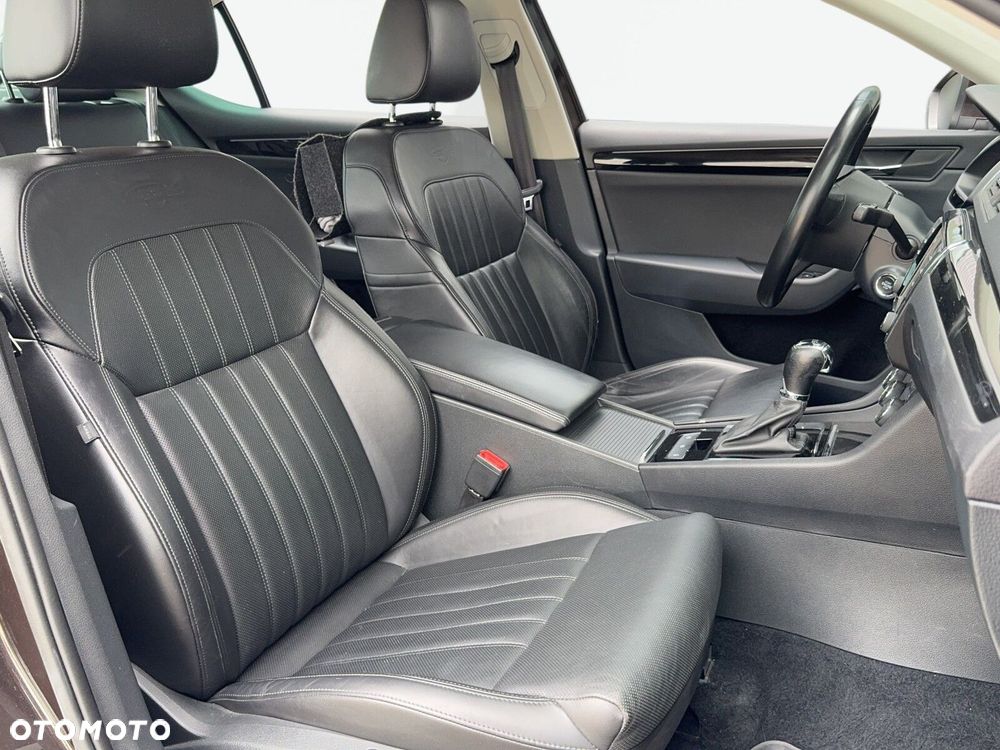 Skoda Superb - 20