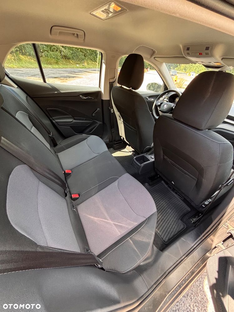 Skoda Fabia 1.0 TSI Selection DSG - 3