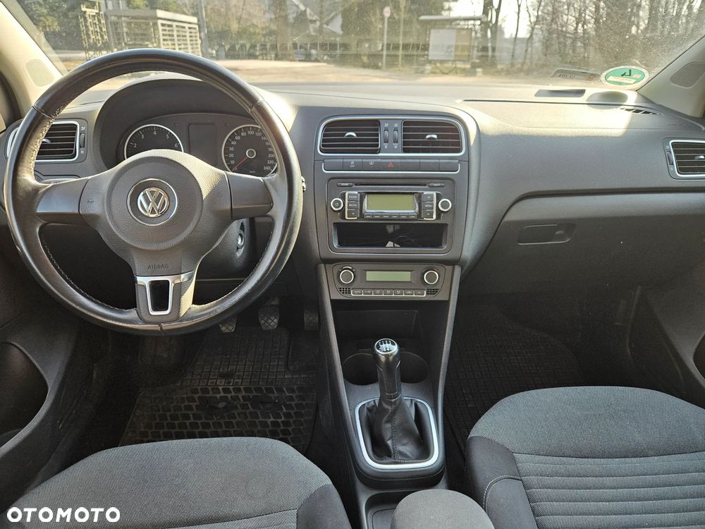 Volkswagen Polo 1.4 Team - 13