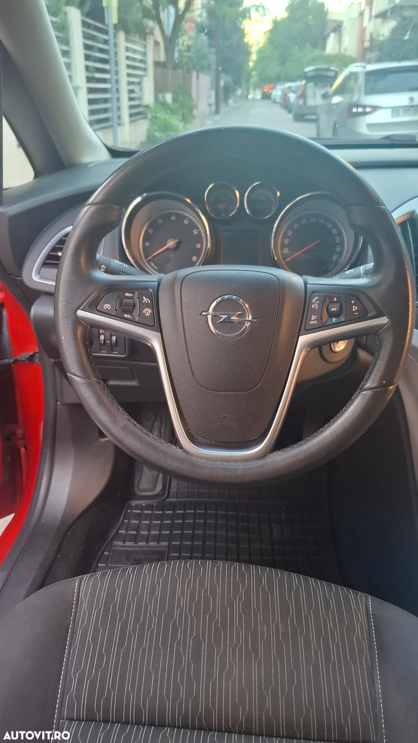 Opel Astra 1.6i Easytronic Enjoy - 7
