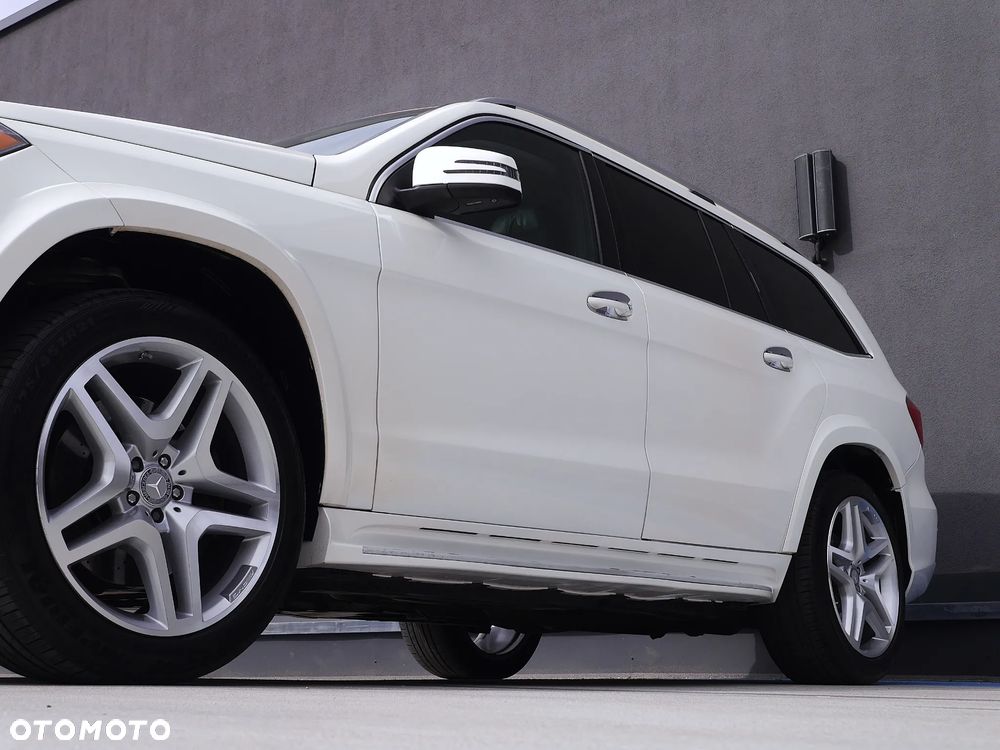 Mercedes-Benz GL 500 4-Matic - 37