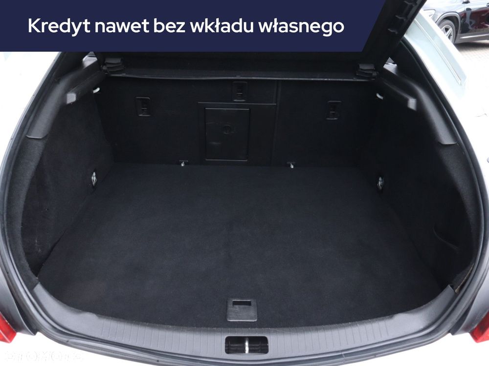Opel Insignia - 15