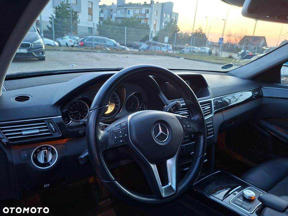 Mercedes-Benz Klasa E - 13