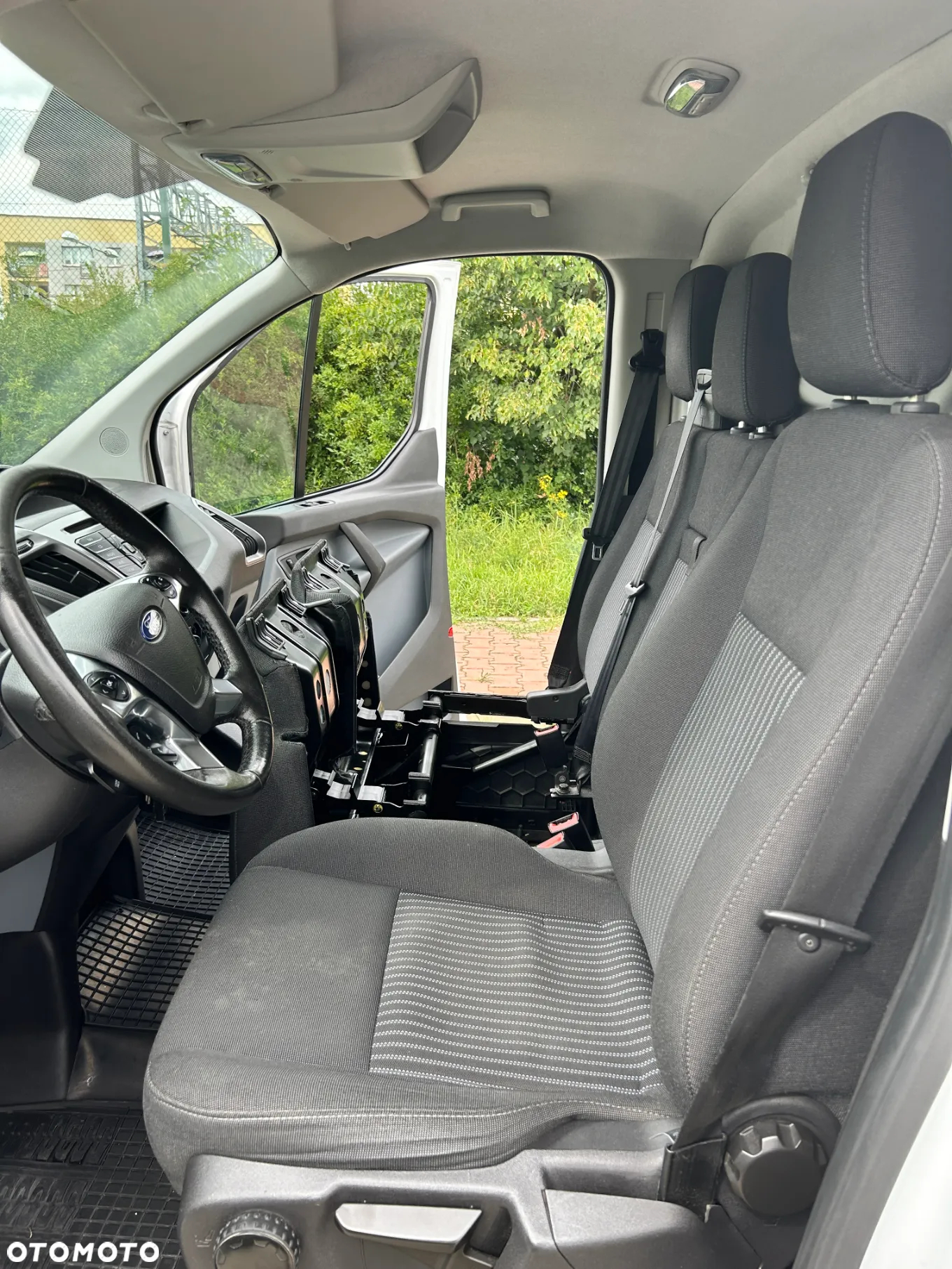 Ford Transit Custom - 19