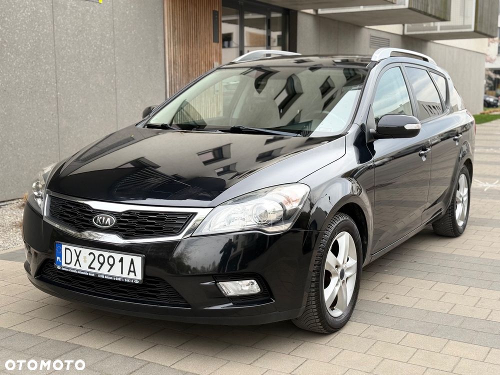 Kia Ceed - 6