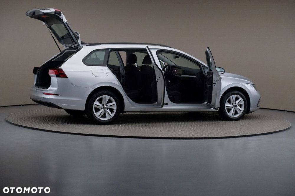 Volkswagen Golf Variant - 6