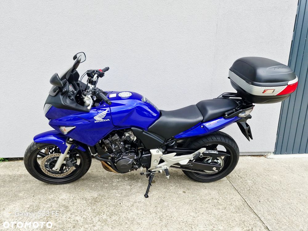 Honda CBF - 9