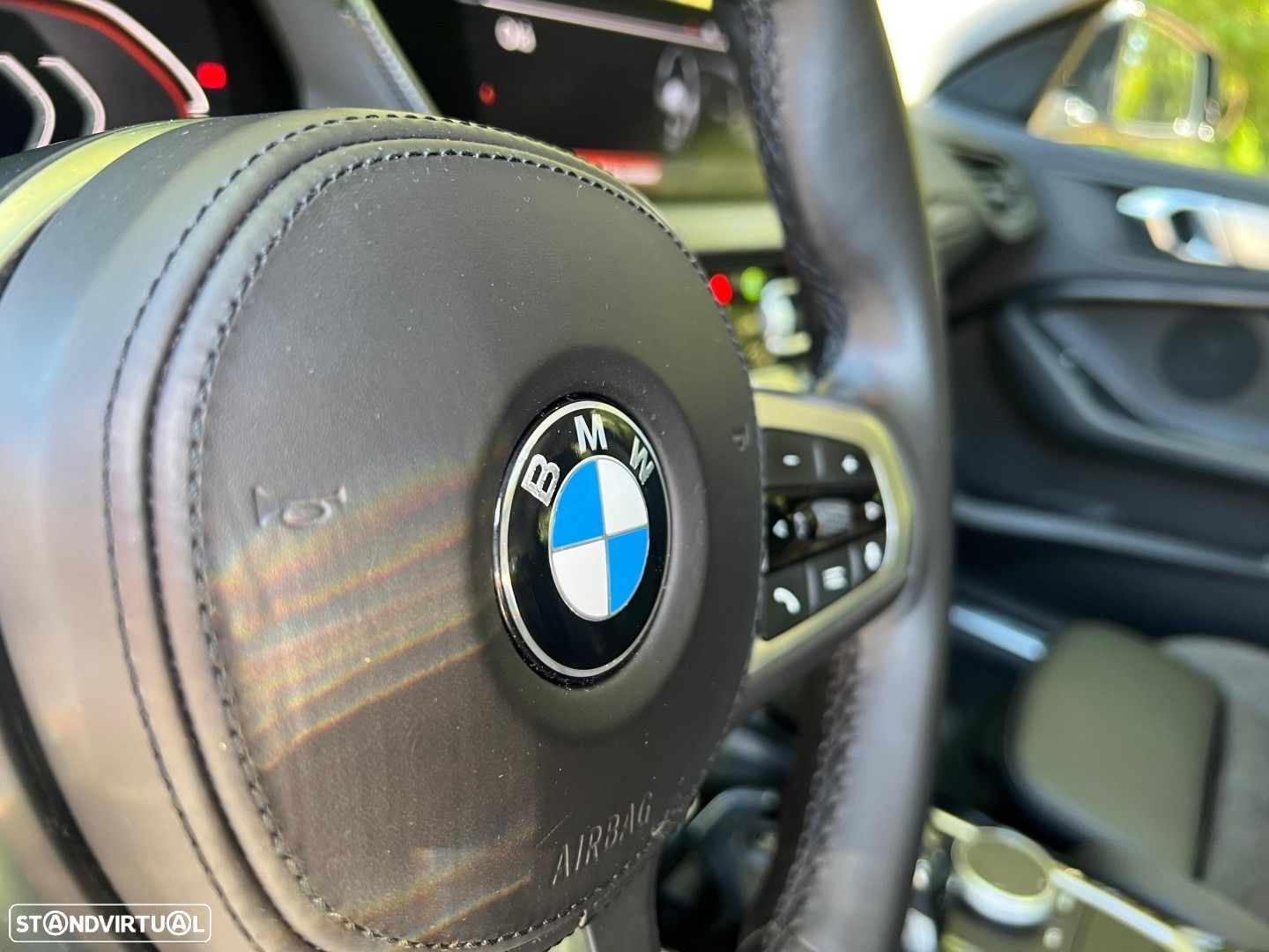 BMW 116 d Pack Desportivo M Auto - 20