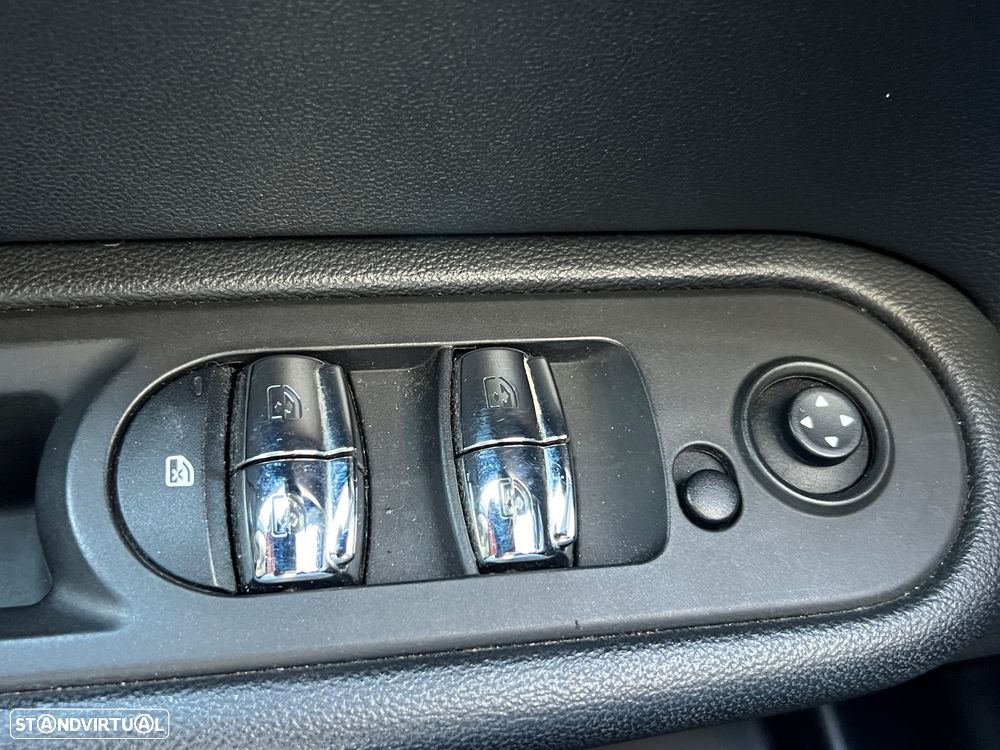 MINI Countryman One D - 38