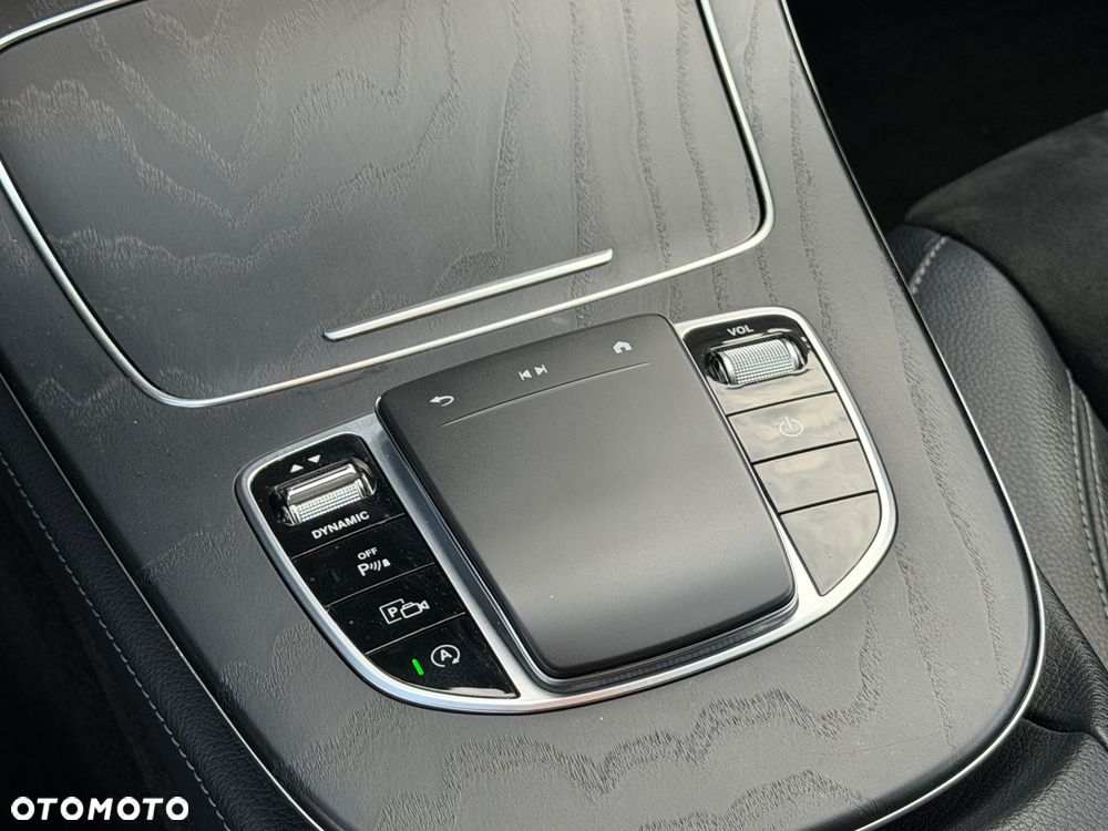 Mercedes-Benz Klasa E 220 d 4-Matic AMG - 17