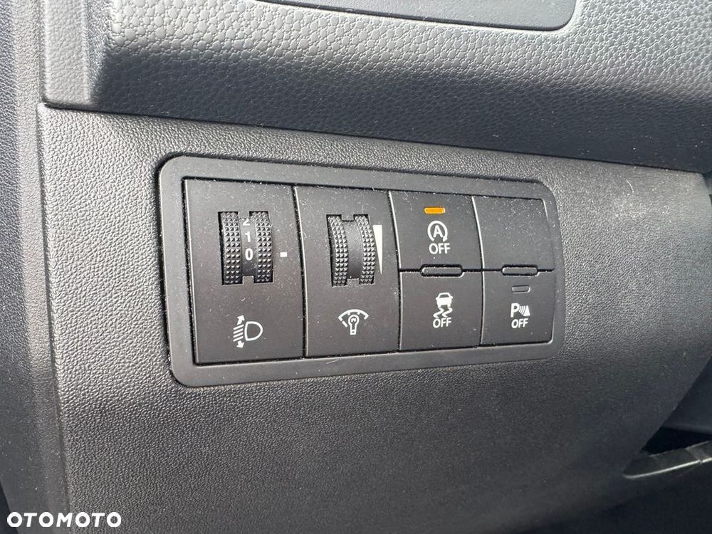 Kia Venga 1.4 Business Line - 16