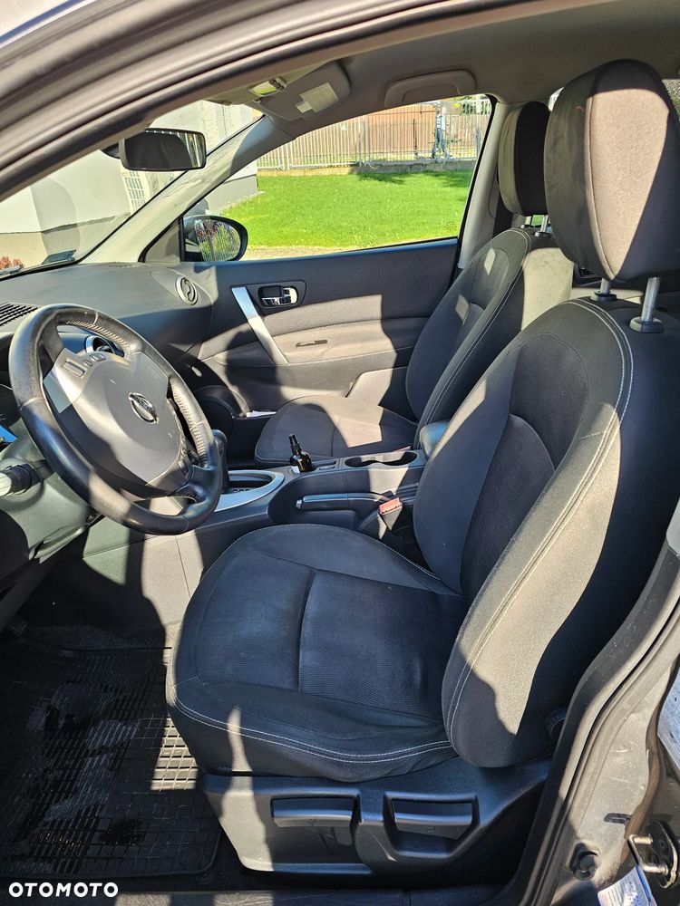 Nissan Qashqai 1.6 Visia CVT - 11