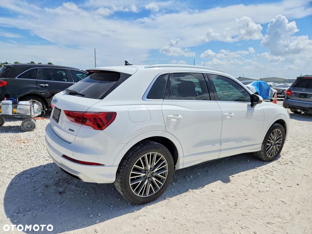 Audi Q3 45 TFSI Quattro S tronic S line - 4