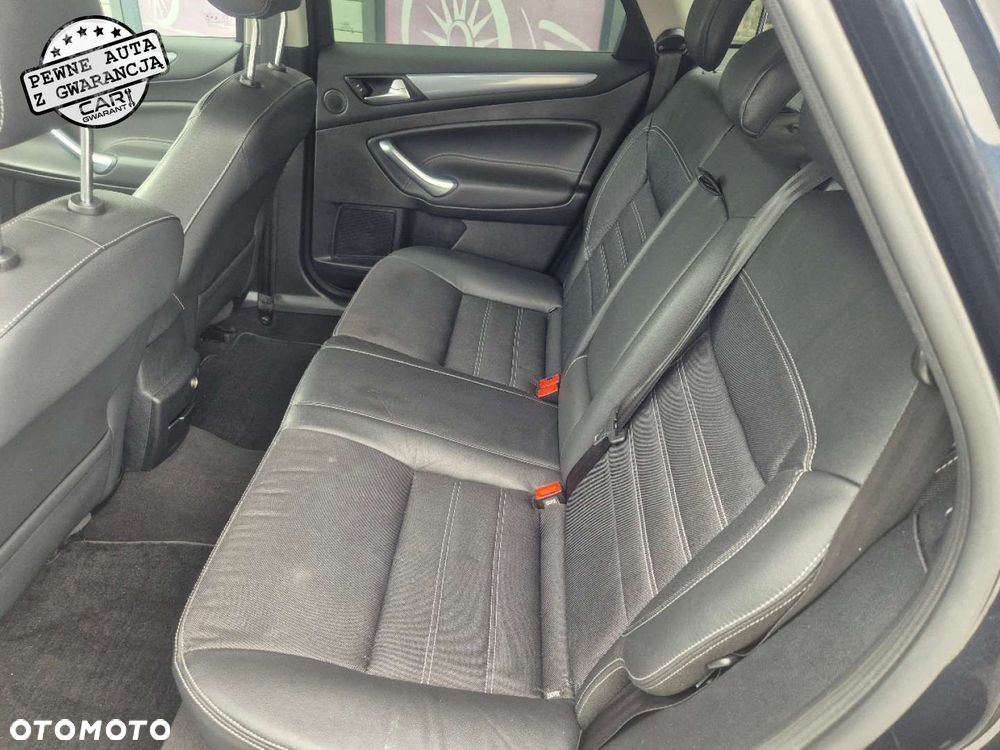 Ford Mondeo - 13
