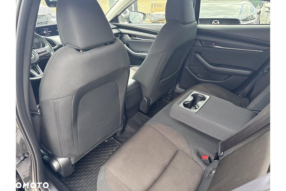 Mazda 3 ver-2-0-mhev-hikari - 20