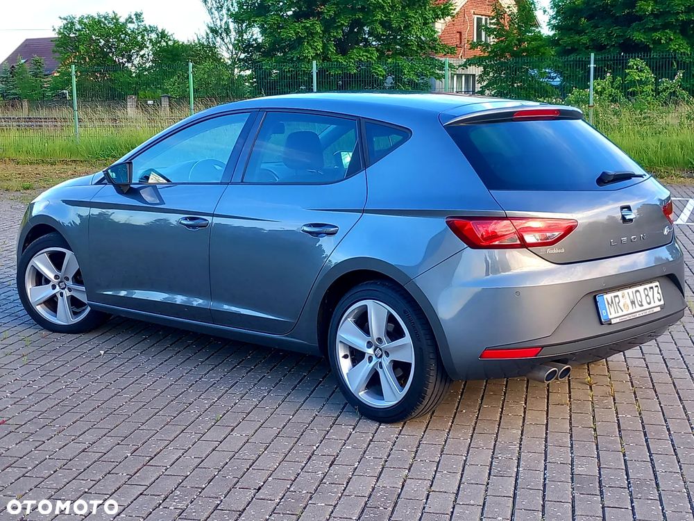 Seat Leon 2.0 TDI DPF Ecomotive FR - 25
