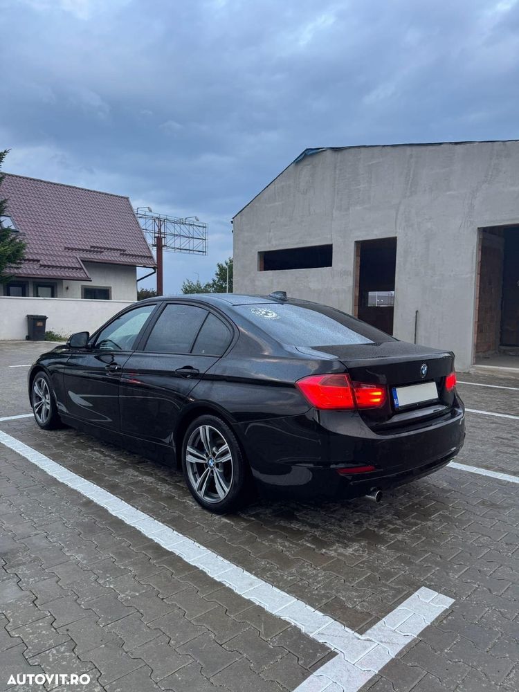 BMW Seria 3 ver-320d-at-mhev - 1