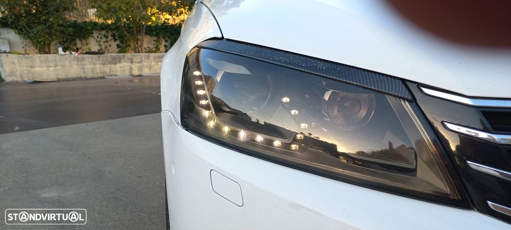 VW Passat Variant 2.0 TDi Highline Navig DSG - 46