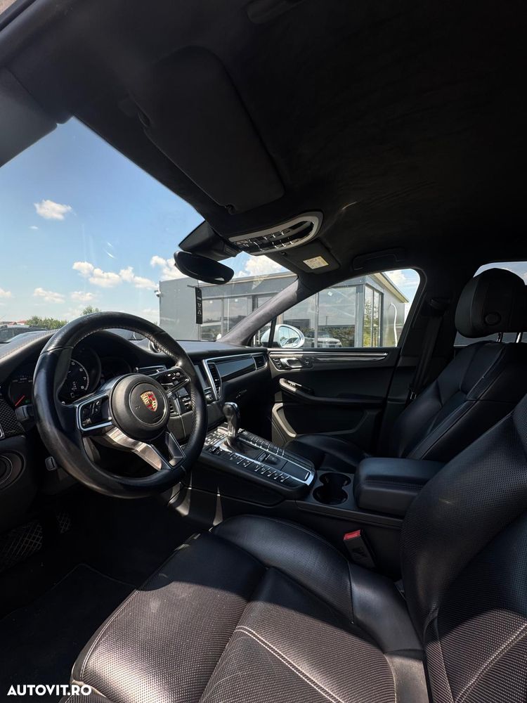 Porsche Macan - 5