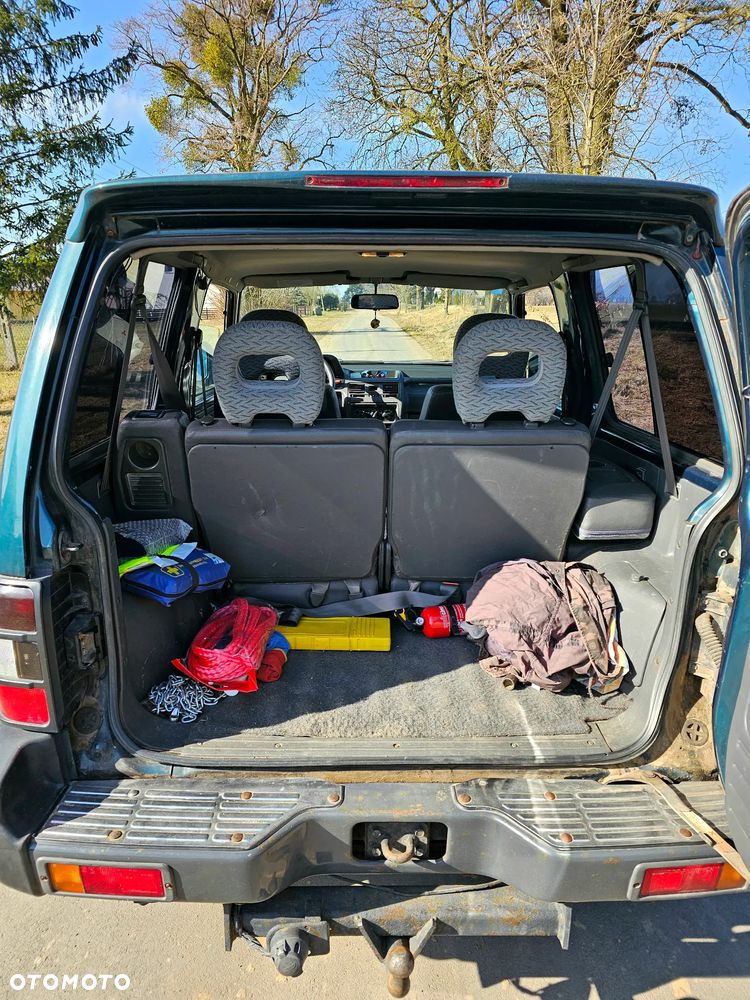 Mitsubishi Pajero 2.5 TD GL - 11