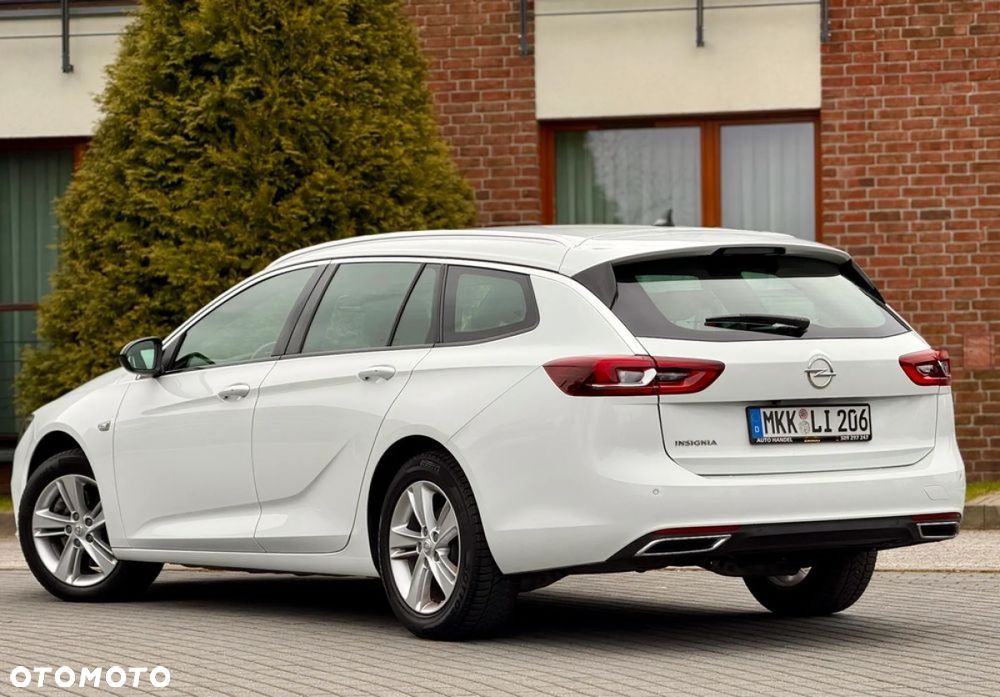 Opel Insignia 2.0 CDTI Business Elegance S&S - 10