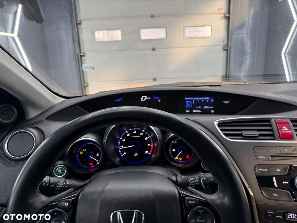 Honda Civic 1.8 i-VTEC Elegance - 17