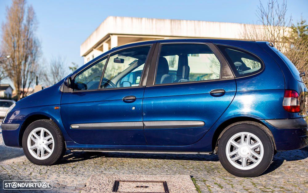 Renault Scénic 1.4 16V Conquest - 1