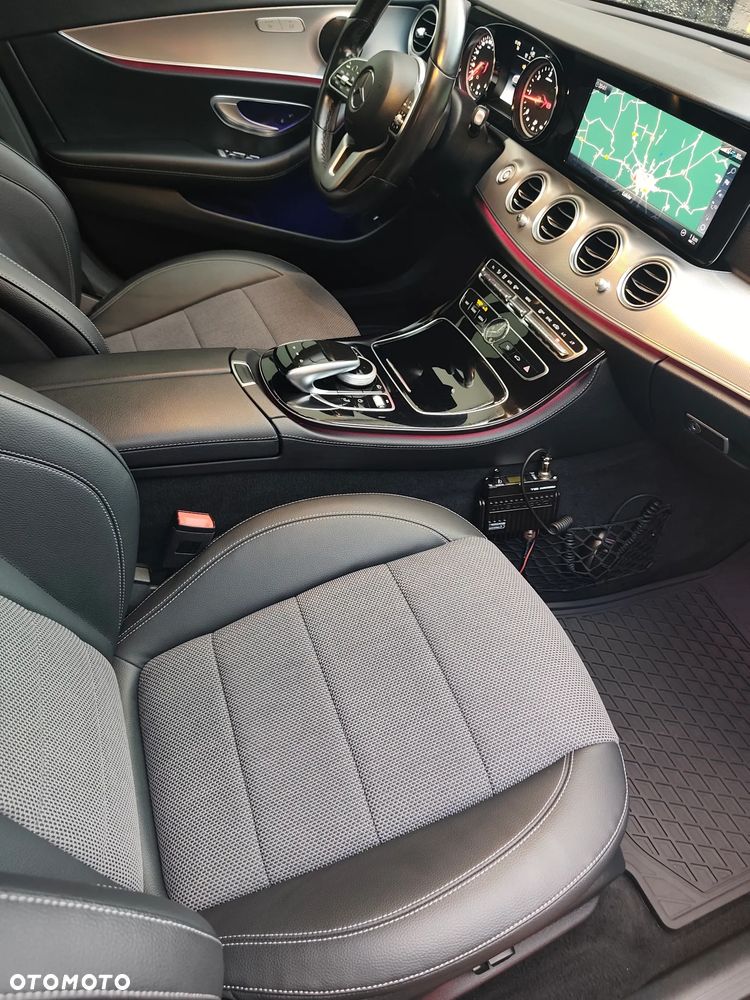 Mercedes-Benz Klasa E 220 d Avantgarde - 7