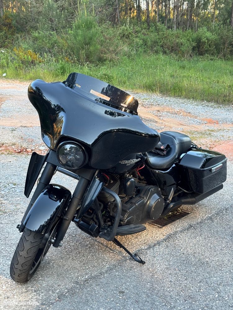 Harley-Davidson FLHXS Street glide - 7