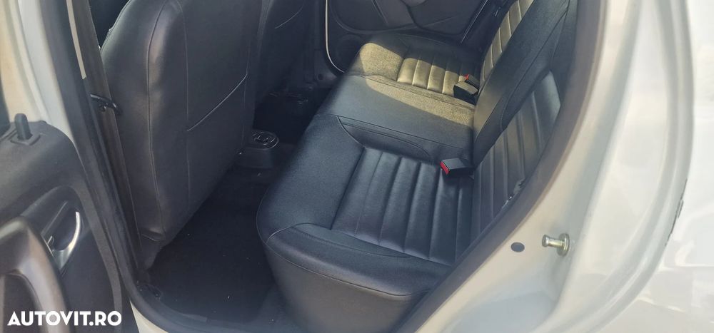 Dacia Duster dCi 110 FAP 4x4 Prestige - 22