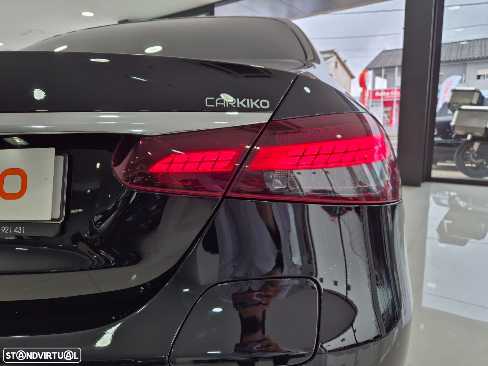 Mercedes-Benz E 300 de AMG Line - 9