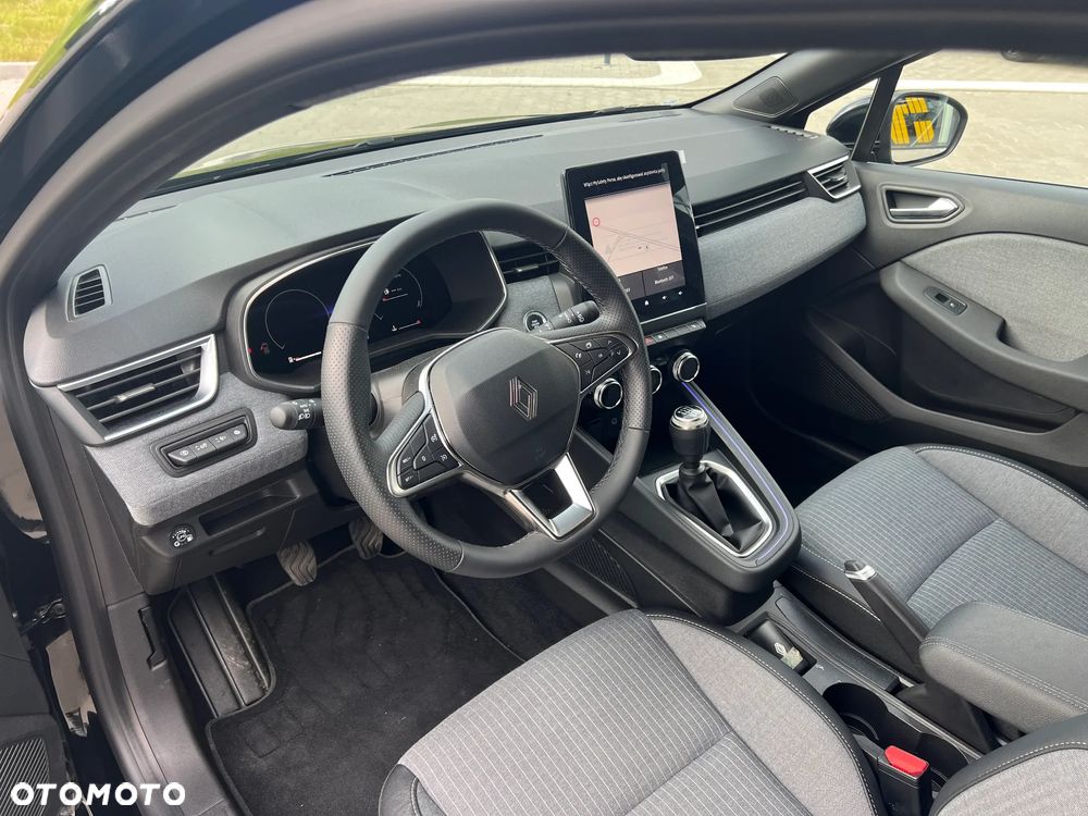 Renault Clio 1.0 TCe Techno - 10