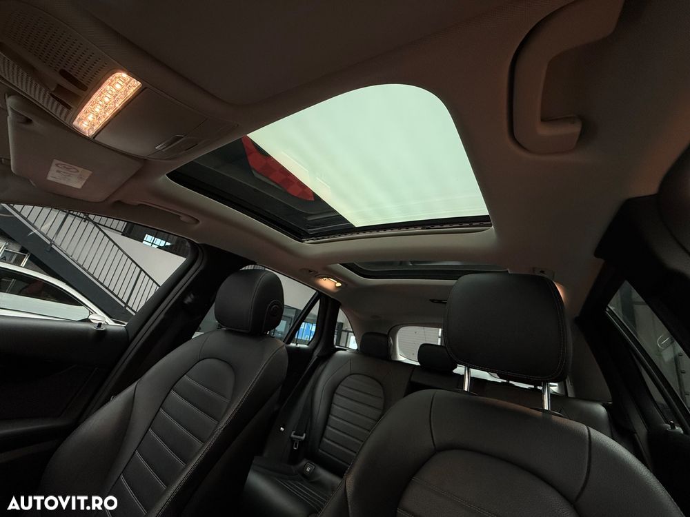 Mercedes-Benz GLC 220 d 4MATIC 9G-TRONIC - 32