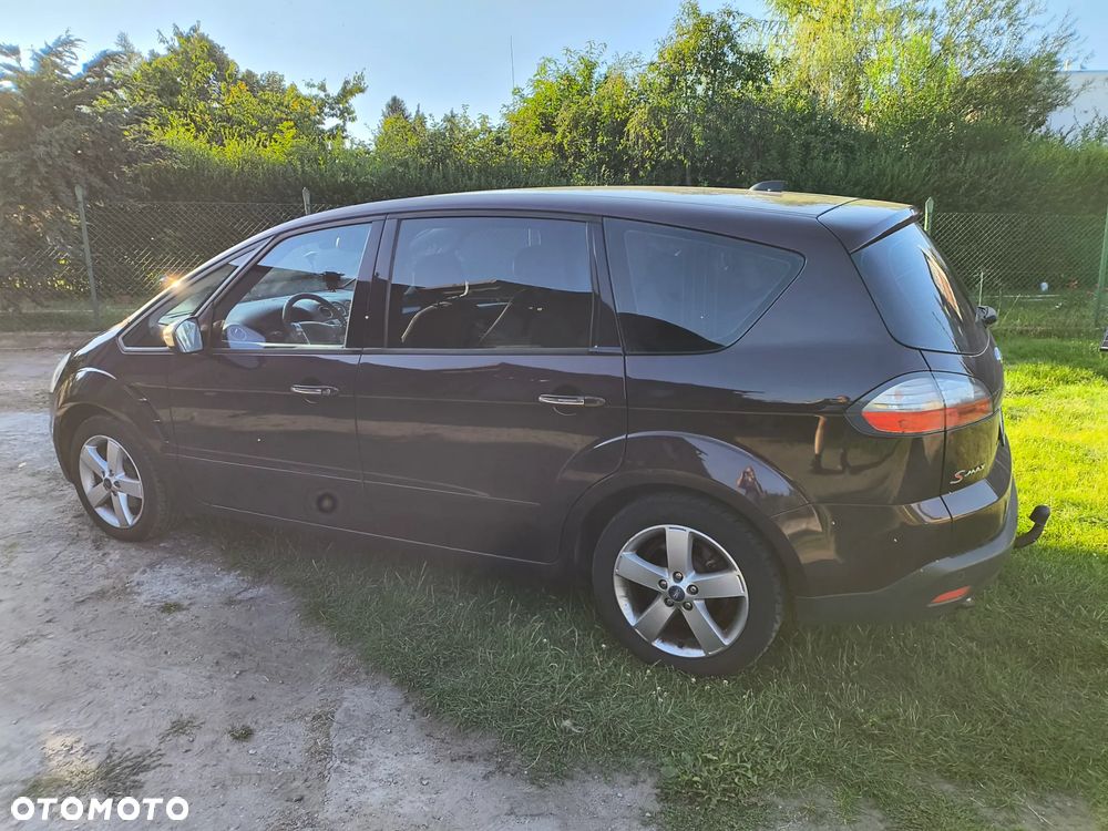 Ford S-Max 2.0 TDCi DPF Titanium - 3
